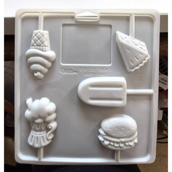 Wilton Candy Mold Ice Cream Treats - Picture 1 of 3